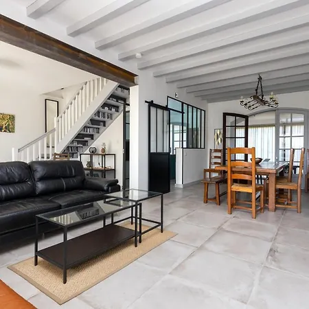 Grande Maison Landaise Avec Piscine Prázdninový dům *