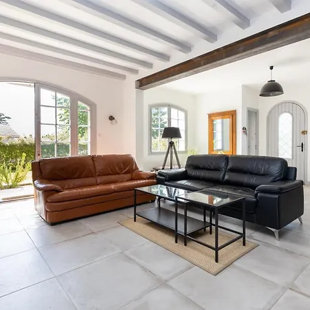 Prázdninový dům Grande Maison Landaise Avec Piscine Seignosse